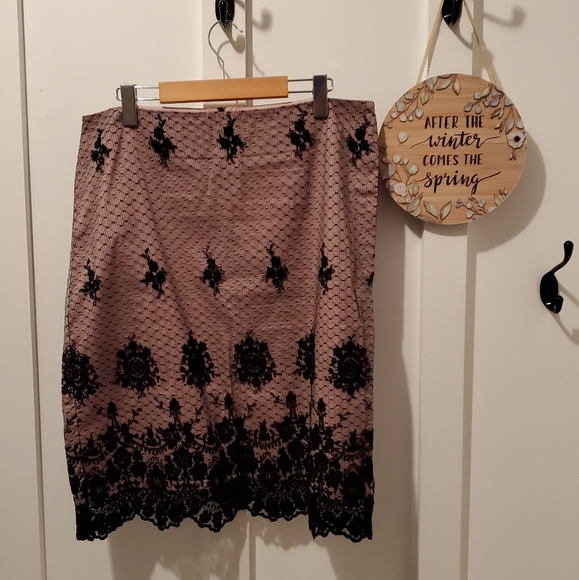 💗Skirt - Picture 1 of 7